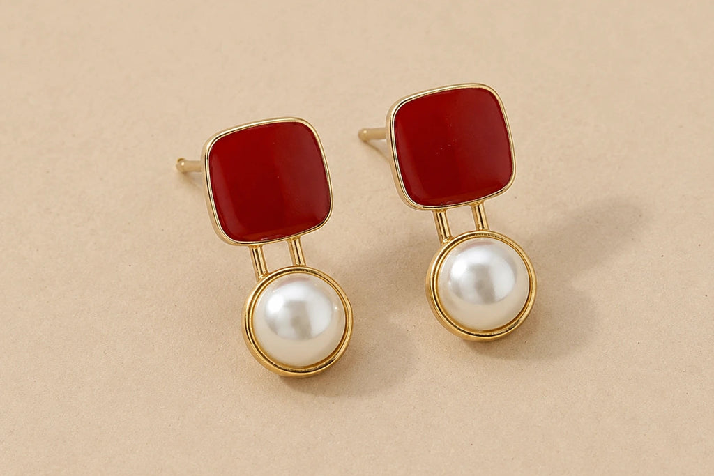 Get 5 Earrings for ₹599